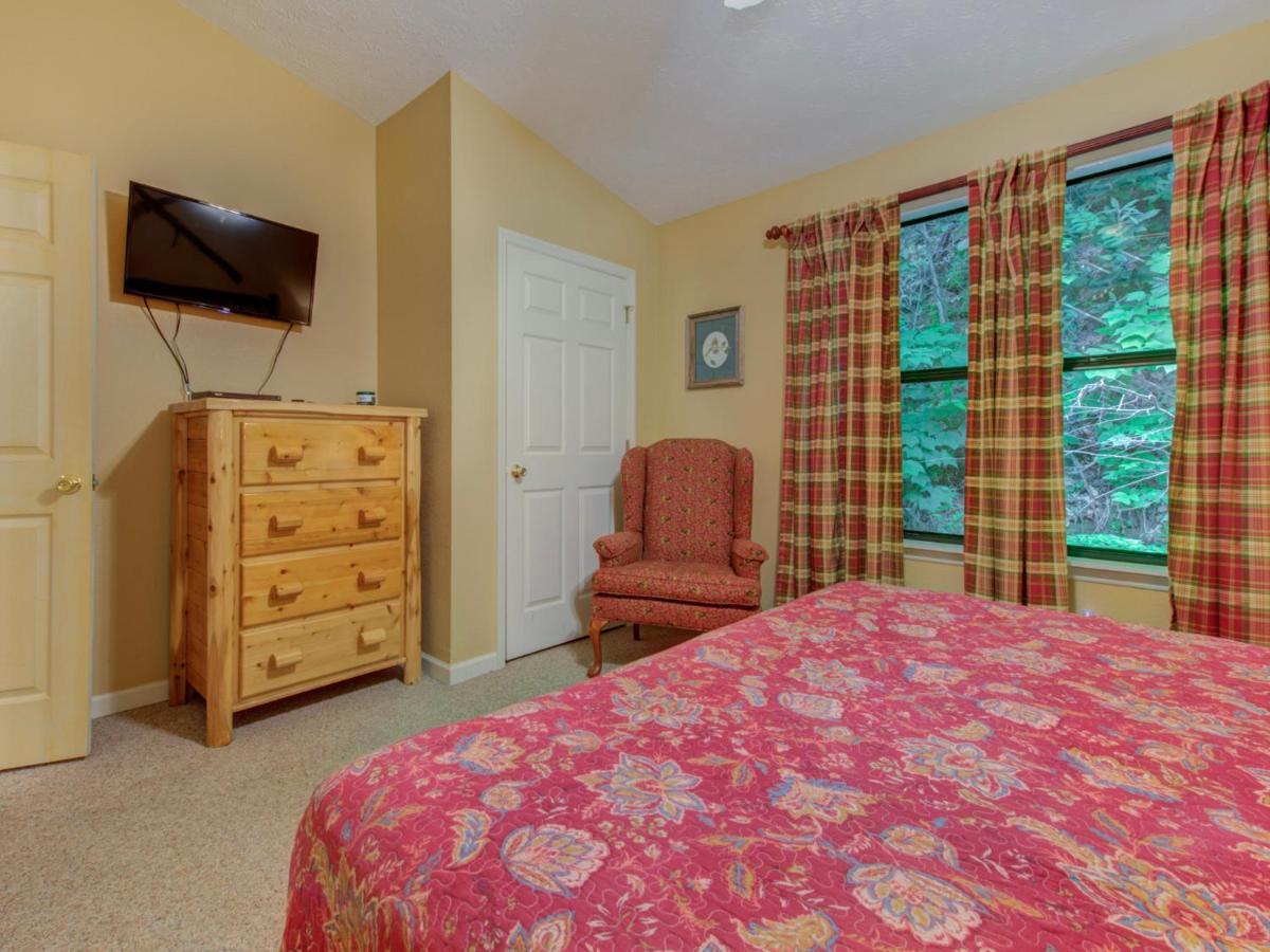 جاتلينبرج Great Expectations, 3 Bedrooms, Fireplace, Pool Table, Hot Tub, Sleeps 10 المظهر الخارجي الصورة